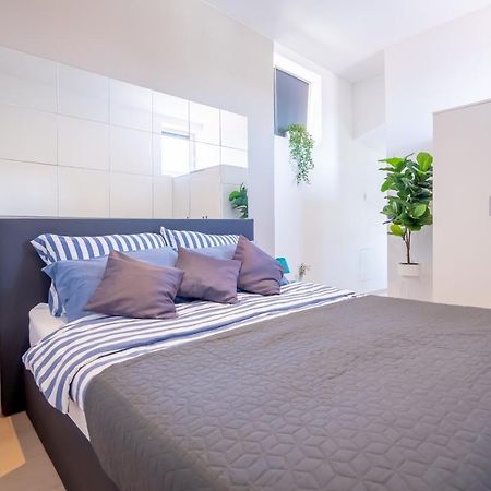Fran Center Apartments Pula Zewnętrze zdjęcie